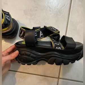 Buffalo platform sandals, 39